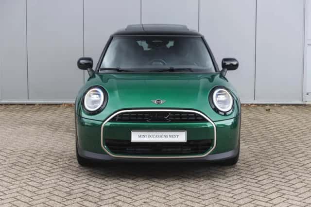 MINI Hatchback (2026) thumbnail 6