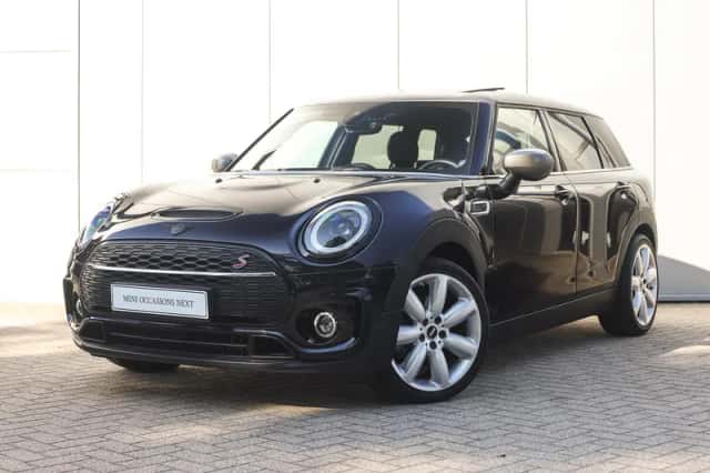 MINI Clubman (2023) thumbnail 1