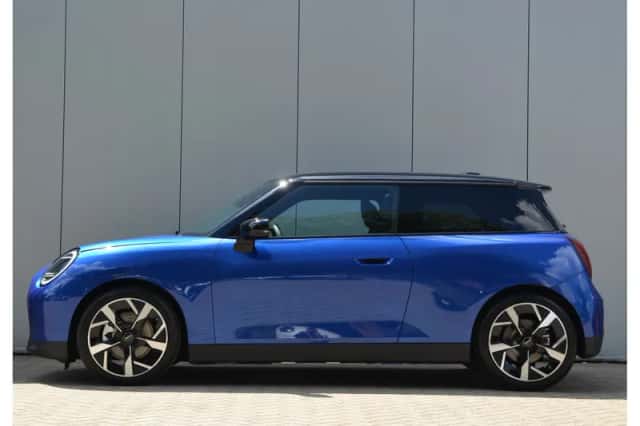 MINI Hatchback (2026) thumbnail 5