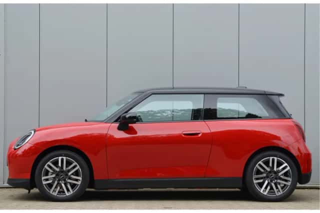 MINI Hatchback (2026) thumbnail 5