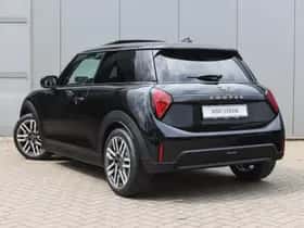 MINI Hatchback (2026) thumbnail 2