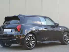 MINI Hatchback (2026) thumbnail 3