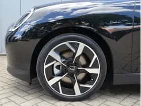 MINI Hatchback (2026) thumbnail 6