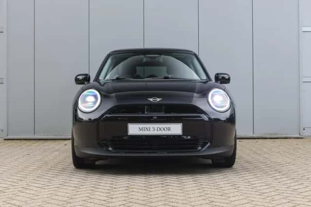 MINI Hatchback (2026) thumbnail 5