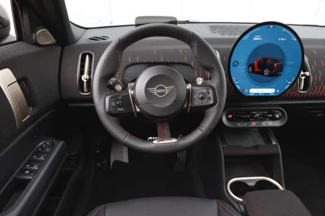 MINI Countryman (2026) thumbnail 3