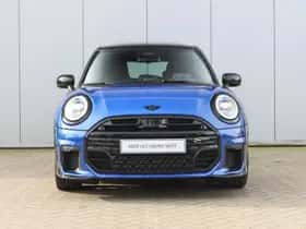 MINI Hatchback (2024) thumbnail 6