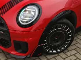 MINI Hatchback (2025) thumbnail 54