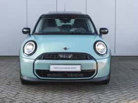 MINI Hatchback (2025) thumbnail 6