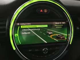 MINI Electric (2020) thumbnail 23