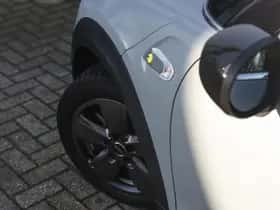 MINI Electric (2020) thumbnail 27