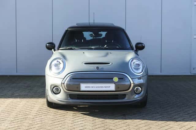 MINI Electric (2020) thumbnail 5