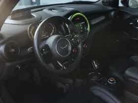 MINI Electric (2020) thumbnail 9