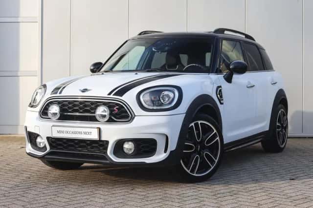 MINI Countryman (2018) thumbnail 1
