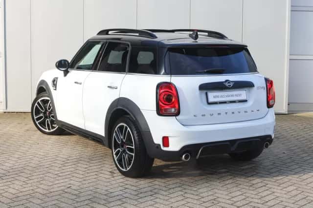 MINI Countryman (2018) thumbnail 2