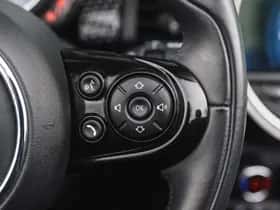 MINI Cabrio (2020) thumbnail 13