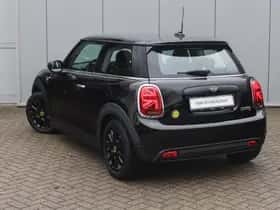 MINI Electric (2022) thumbnail 2