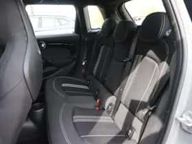 MINI Hatchback (2021) thumbnail 11