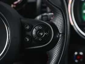 MINI Hatchback (2021) thumbnail 14