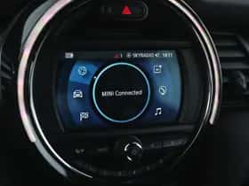 MINI Hatchback (2021) thumbnail 18