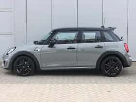 MINI Hatchback (2021) thumbnail 7