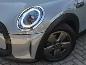 MINI Hatchback (2023) thumbnail 21