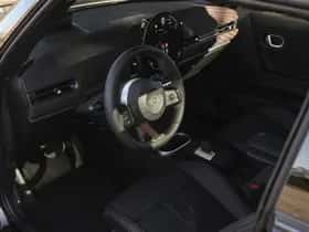 MINI Hatchback (2026) thumbnail 3