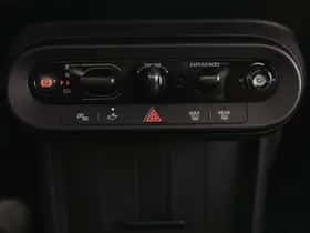 MINI Hatchback (2026) thumbnail 16