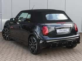 MINI Cabrio (2026) thumbnail 2