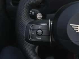 MINI Cabrio (2026) thumbnail 13