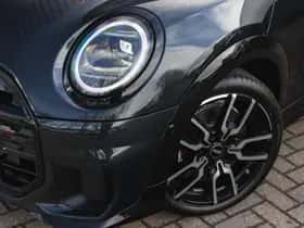 MINI Cabrio (2026) thumbnail 27