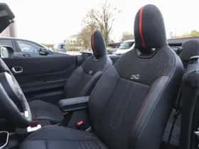 MINI Cabrio (2026) thumbnail 10