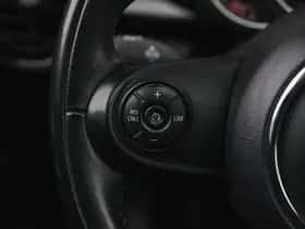 MINI Hatchback (2019) thumbnail 13