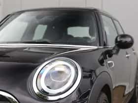 MINI Hatchback (2019) thumbnail 24