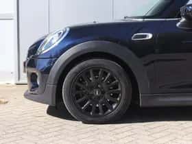MINI Hatchback (2020) thumbnail 4
