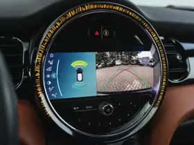 MINI Electric (2022) thumbnail 17