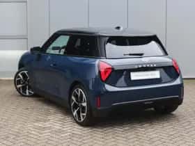 MINI Hatchback (2026) thumbnail 2