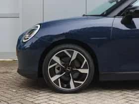 MINI Hatchback (2026) thumbnail 4