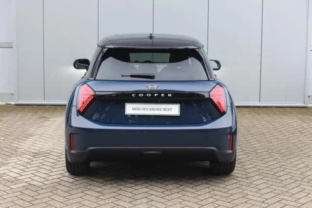 MINI Hatchback (2026) thumbnail 6
