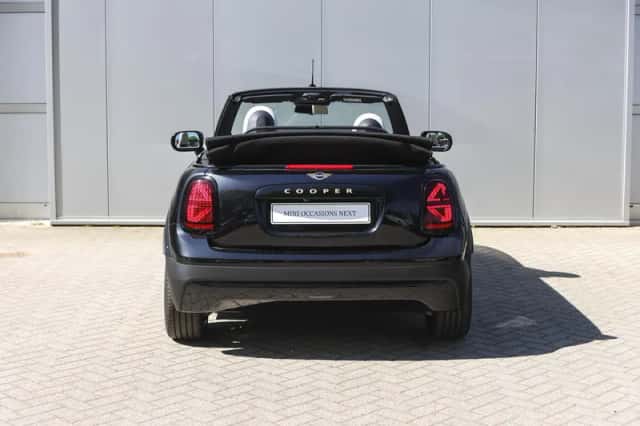 MINI Cabrio (2026) thumbnail 6