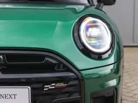 MINI Hatchback (2024) thumbnail 30