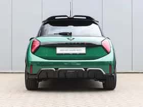 MINI Hatchback (2024) thumbnail 6