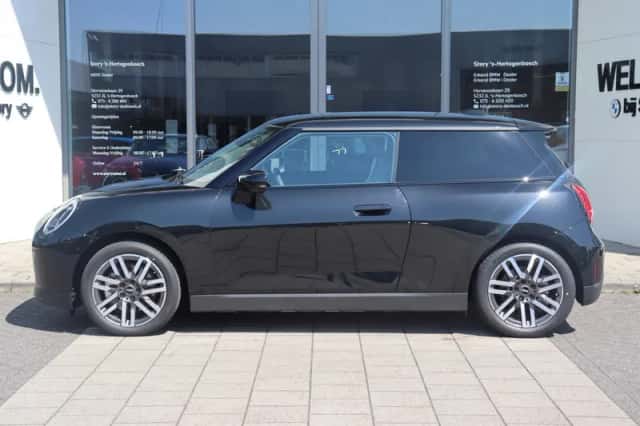 MINI Cooper (2026) thumbnail 4