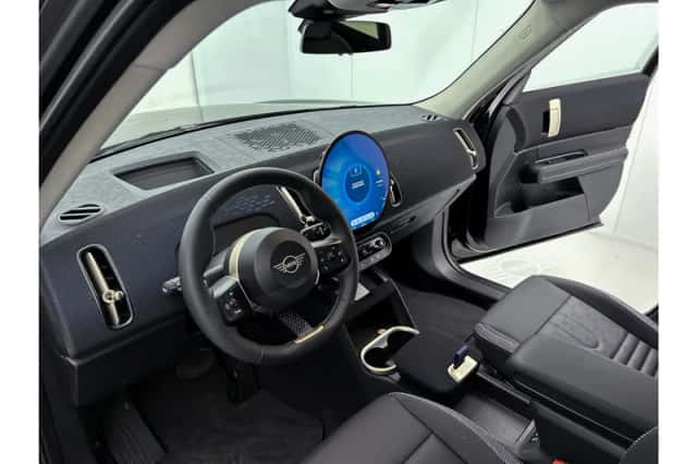 MINI Countryman (2026) thumbnail 3