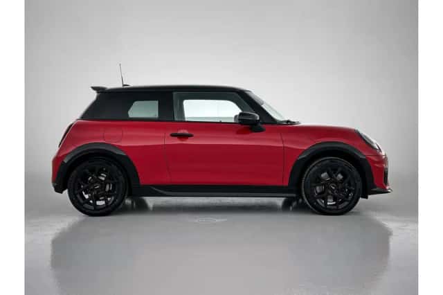 MINI Hatchback (2026) thumbnail 6
