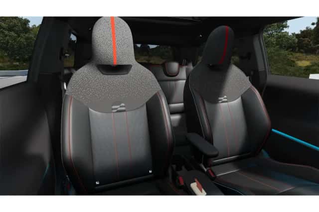 MINI Hatchback (2026) thumbnail 4