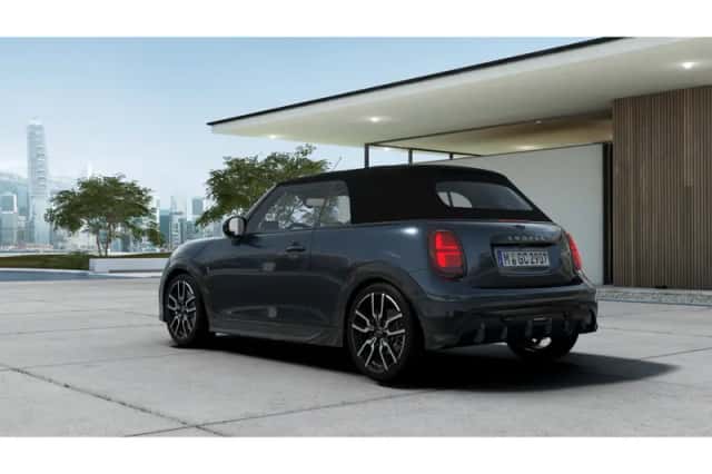 MINI Cabrio (2026) thumbnail 2