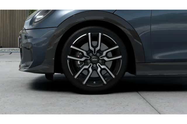 MINI Cabrio (2026) thumbnail 6