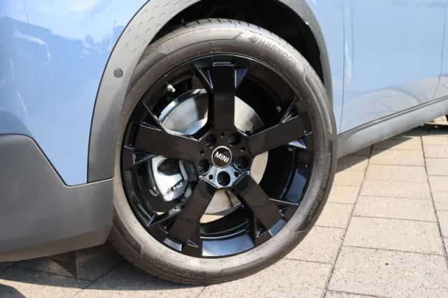 MINI Countryman (2026) thumbnail 3