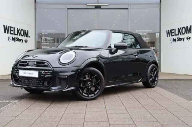 MINI Cabrio (2026) thumbnail 1