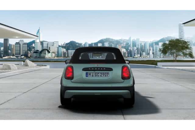 MINI Cabrio (2026) thumbnail 5